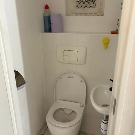 Maison Neuve Chaleureuse Pour 1 à 4 Personnes *
