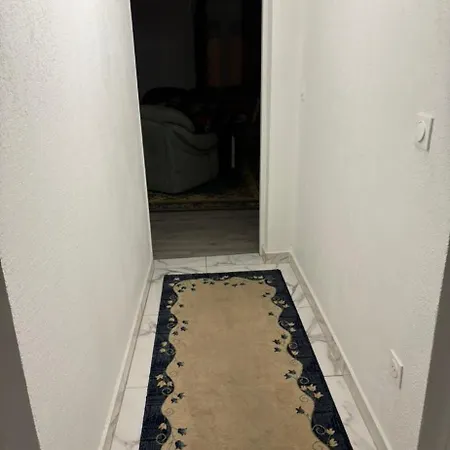 Maison Neuve Chaleureuse Pour 1 à 4 Personnes *